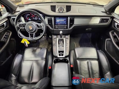 Zdjęcie 8 z 13 samochodu: 2017 PORSCHE MACAN GTS VIN:WP1AG2A58HLB52087 - miniatura