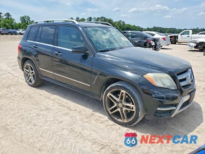 Czwarte zdjęcie samochodu z boku: 2013 MERCEDES-BENZ GLK 350 VIN:WDCGG5HB2DG008024 - miniatura