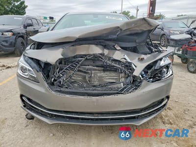 Piąte zdjęcie samochodu w środku: 2018 BUICK LACROSSE PREFERRED VIN:1G4ZN5SZ4JU118222 - miniatura