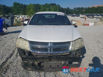 Piąte zdjęcie samochodu w środku: 2011 DODGE AVENGER MAINSTREET VIN:1B3BD1FB1BN556854 - miniatura