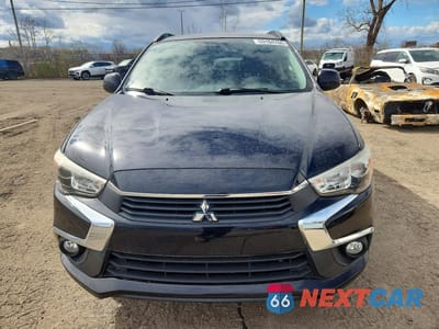Piąte zdjęcie samochodu w środku: 2017 MITSUBISHI RVR SE LIMITED VIN:JA4AJ4AW2HZ607613 - miniatura