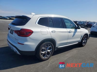 Trzecie zdjęcie samochodu z tyłu: 2021 BMW X3 SDRIVE30I VIN:5UXTY3C04M9F43311 - miniatura