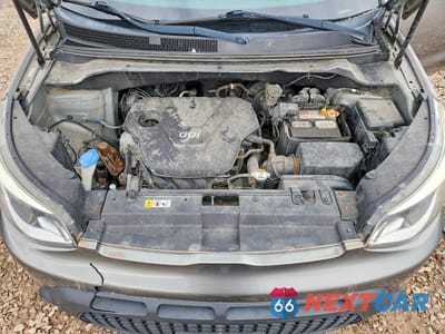 Zdjęcie 11 z 12 samochodu: 2016 KIA SOUL BASE VIN:KNDJN2A22G7284539 - miniatura