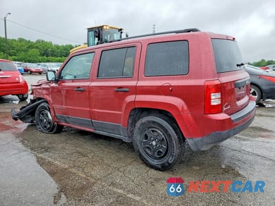 Drugie zdjęcie samochodu z przodu: 2016 JEEP PATRIOT SPORT VIN:1C4NJPBA4GD719899 - miniatura