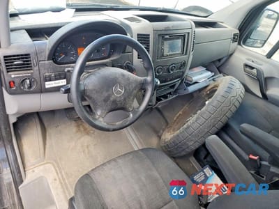 Zdjęcie 8 z 13 samochodu: 2016 MERCEDES-BENZ SPRINTER 3500 VIN:WDAPF4CC5GP290699 - miniatura