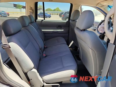 Zdjęcie 11 z 14 samochodu: 2006 DODGE DURANGO SXT VIN:1D4HB38N96F172681 - miniatura