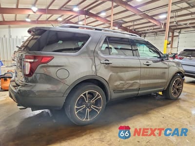 Trzecie zdjęcie samochodu z tyłu: 2015 FORD EXPLORER SPORT VIN:1FM5K8GT1FGA91466 - miniatura