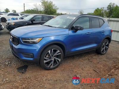 2021 VOLVO XC40 T5 R-DESIGN YV4162UM7M2465605 - główne zdjęcie licytacji z USA - miniatura