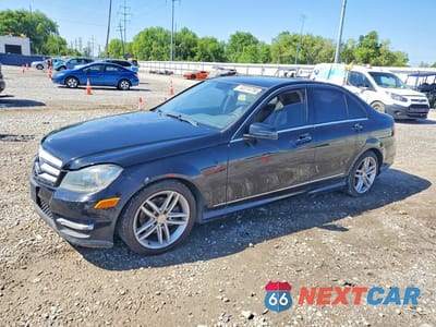 2012 MERCEDES-BENZ C 300 4MATIC WDDGF8BBXCR204711 - główne zdjęcie licytacji z USA - miniatura