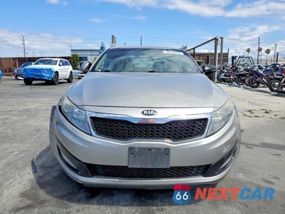 Piąte zdjęcie samochodu w środku: 2013 KIA OPTIMA EX VIN:5XXGN4A78DG256152 - miniatura