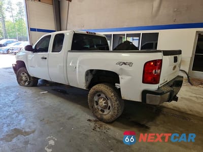 Drugie zdjęcie samochodu z przodu: 2013 CHEVROLET SILVERADO K2500 HEAVY DUTY VIN:1GC2KVCG1DZ373638 - miniatura