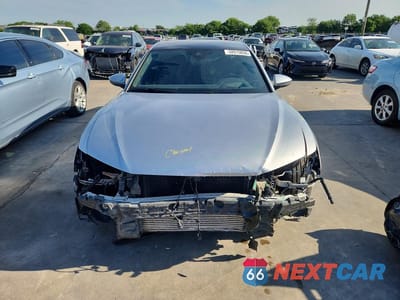 Piąte zdjęcie samochodu w środku: 2019 AUDI A6 VIN:WAUM2BF2XKN040900 - miniatura