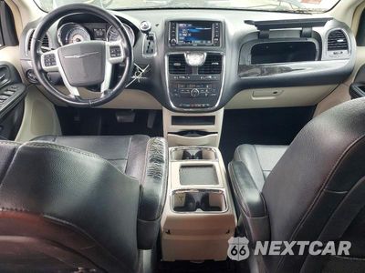 Zdjęcie 8 z 13 samochodu: 2014 CHRYSLER TOWN & COUNTRY TOURING VIN:2C4RC1BG1ER444841 - miniatura