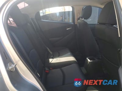 Zdjęcie 10 z 12 samochodu: 2016 SCION IA BASE VIN:3MYDLBZV4GY128391 - miniatura