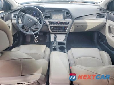Zdjęcie 8 z 12 samochodu: 2017 HYUNDAI SONATA SPORT VIN:5NPE34AF2HH443241 - miniatura