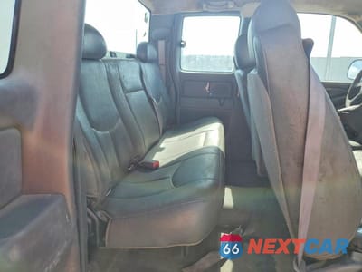 Zdjęcie 10 z 12 samochodu: 2007 CHEVROLET SILVERADO C2500 HEAVY DUTY VIN:1GCHC29U27E165640 - miniatura
