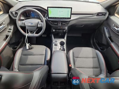 Zdjęcie 8 z 13 samochodu: 2025 FORD ESCAPE ST LINE VIN:1FMCU9MN9SUB48022 - miniatura