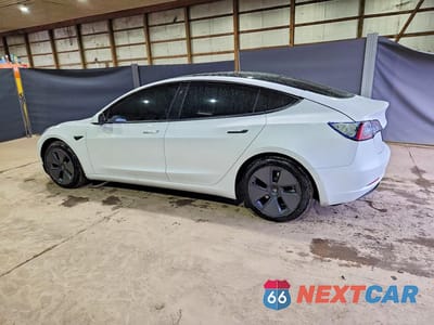 Drugie zdjęcie samochodu z przodu: 2022 TESLA MODEL 3 VIN:5YJ3E1EB5NF117595 - miniatura