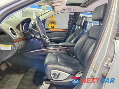 Zdjęcie 7 z 13 samochodu: 2008 MERCEDES-BENZ GL 450 4MATIC VIN:4JGBF71E28A301784 - miniatura