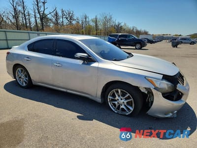 Czwarte zdjęcie samochodu z boku: 2009 NISSAN MAXIMA 3.5 S VIN:1N4AA51E89C858360 - miniatura