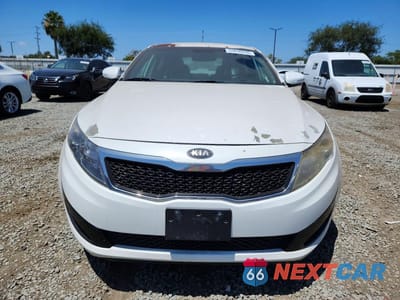 Piąte zdjęcie samochodu w środku: 2013 KIA OPTIMA EX VIN:5XXGN4A71DG156409 - miniatura