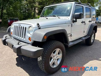 2011 JEEP WRANGLER UNLIMITED SPORT 1J4BA3H19BL528443 - główne zdjęcie licytacji z USA - miniatura