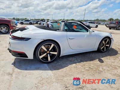 Trzecie zdjęcie samochodu z tyłu: 2024 PORSCHE 911 CARRERA VIN:WP0CA2A96RS238651 - miniatura