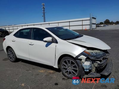 Czwarte zdjęcie samochodu z boku: 2017 TOYOTA COROLLA 50TH ANNIVERSARY SPECIAL EDITION VIN:5YFBURHE8HP607816 - miniatura
