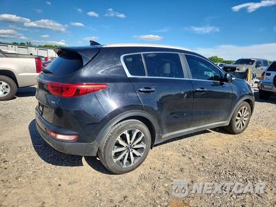 Trzecie zdjęcie samochodu z tyłu: 2019 KIA SPORTAGE EX VIN:KNDPN3AC3K7588786 - miniatura