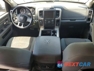Zdjęcie 8 z 12 samochodu: 2015 RAM 1500 SLT VIN:1C6RR7TT4FS505250 - miniatura