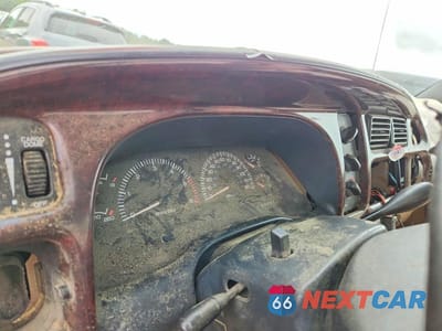 Zdjęcie 9 z 11 samochodu: 1999 DODGE RAM 1500 VIN:3B7HF13Z0XM539971 - miniatura
