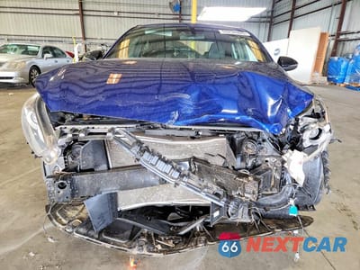 Piąte zdjęcie samochodu w środku: 2021 KIA FORTE GT LINE VIN:3KPF34AD0ME406478 - miniatura