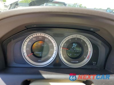 Zdjęcie 9 z 13 samochodu: 2012 VOLVO XC60 3.2 VIN:YV4952DL1C2283989 - miniatura