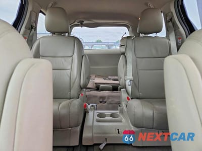 Zdjęcie 10 z 14 samochodu: 2017 TOYOTA SIENNA XLE PREMIUM 8-PASSENGER VIN:5TDYZ3DC0HS771114 - miniatura