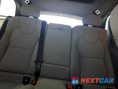 Zdjęcie 10 z 13 samochodu: 2026 VOLVO XC60 PLUS VIN:YV4M12RC1T1367220 - miniatura