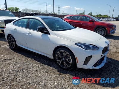 Czwarte zdjęcie samochodu z boku: 2026 BMW 228 VIN:WBA83GG01T7U40312 - miniatura