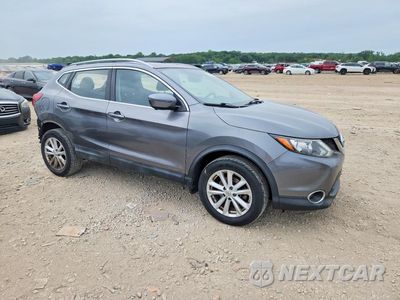 Czwarte zdjęcie samochodu z boku: 2018 NISSAN ROGUE SPORT SV VIN:JN1BJ1CR6JW205202 - miniatura