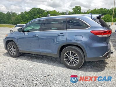 Drugie zdjęcie samochodu z przodu: 2019 TOYOTA HIGHLANDER XLE VIN:5TDKZRFH9KS326864 - miniatura