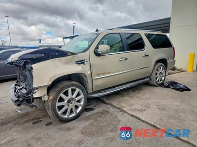 2007 CADILLAC ESCALADE ESV 1GYFK66817R242610 - główne zdjęcie licytacji z USA - miniatura