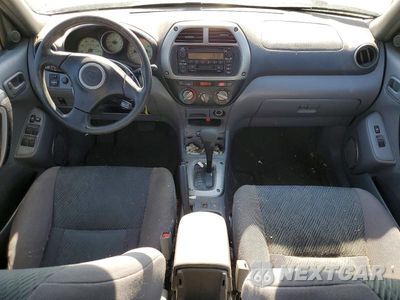Zdjęcie 8 z 13 samochodu: 2002 TOYOTA RAV4 BASE VIN:JTEHH20V320162125 - miniatura