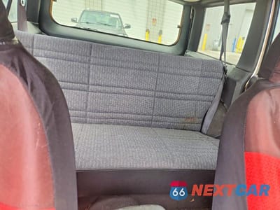 Zdjęcie 10 z 13 samochodu: 2000 JEEP CHEROKEE SE VIN:1J4FF28S5YL257671 - miniatura