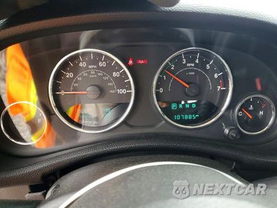 Zdjęcie 9 z 13 samochodu: 2018 JEEP WRANGLER JK SAHARA 4 VIN:1C4BJWEGXJL936707 - miniatura