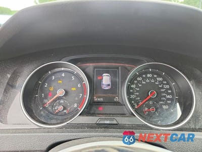 Zdjęcie 9 z 12 samochodu: 2015 VOLKSWAGEN GTI VIN:3VW5T7AU0FM004298 - miniatura