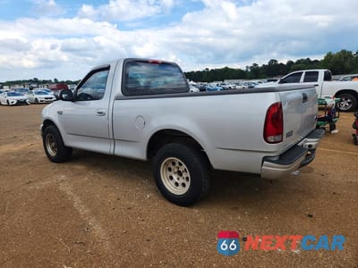 Drugie zdjęcie samochodu z przodu: 2002 FORD F150 VIN:1FTRF17202NB33138 - miniatura