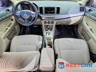 Zdjęcie 8 z 12 samochodu: 2015 MITSUBISHI LANCER VIN:JA32U2FUXFU004415 - miniatura