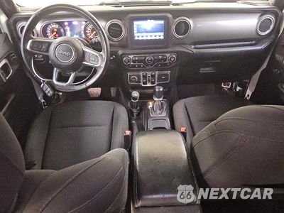 Zdjęcie 8 z 12 samochodu: 2018 JEEP WRANGLER UNLIMITED SAHARA VIN:1C4HJXEG3JW193631 - miniatura