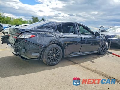 Trzecie zdjęcie samochodu z tyłu: 2026 TOYOTA CAMRY SE VIN:4T1DAACK9TU285324 - miniatura