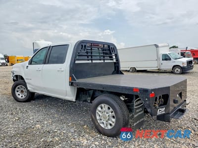 Drugie zdjęcie samochodu z przodu: 2024 CHEVROLET SILVERADO K2500 HEAVY DUTY LT VIN:1GC1YNE74RF104727 - miniatura