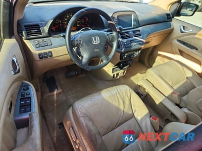 Zdjęcie 8 z 13 samochodu: 2006 HONDA ODYSSEY TOURING VIN:5FNRL38816B111564 - miniatura