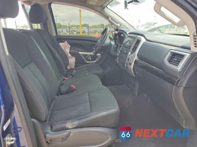 Zdjęcie 7 z 12 samochodu: 2017 NISSAN TITAN S VIN:1N6AA1EJXHN541500 - miniatura